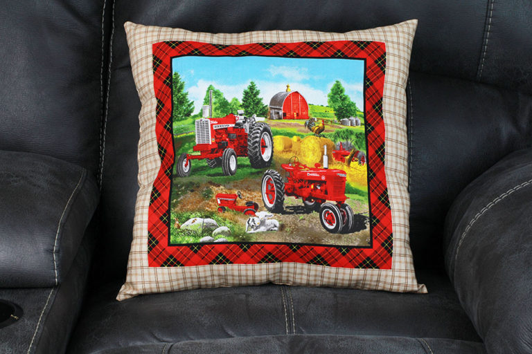 Farmall Plaid Pillow Panels Fabric Tutorial (Set of 2 pillows) Sewing