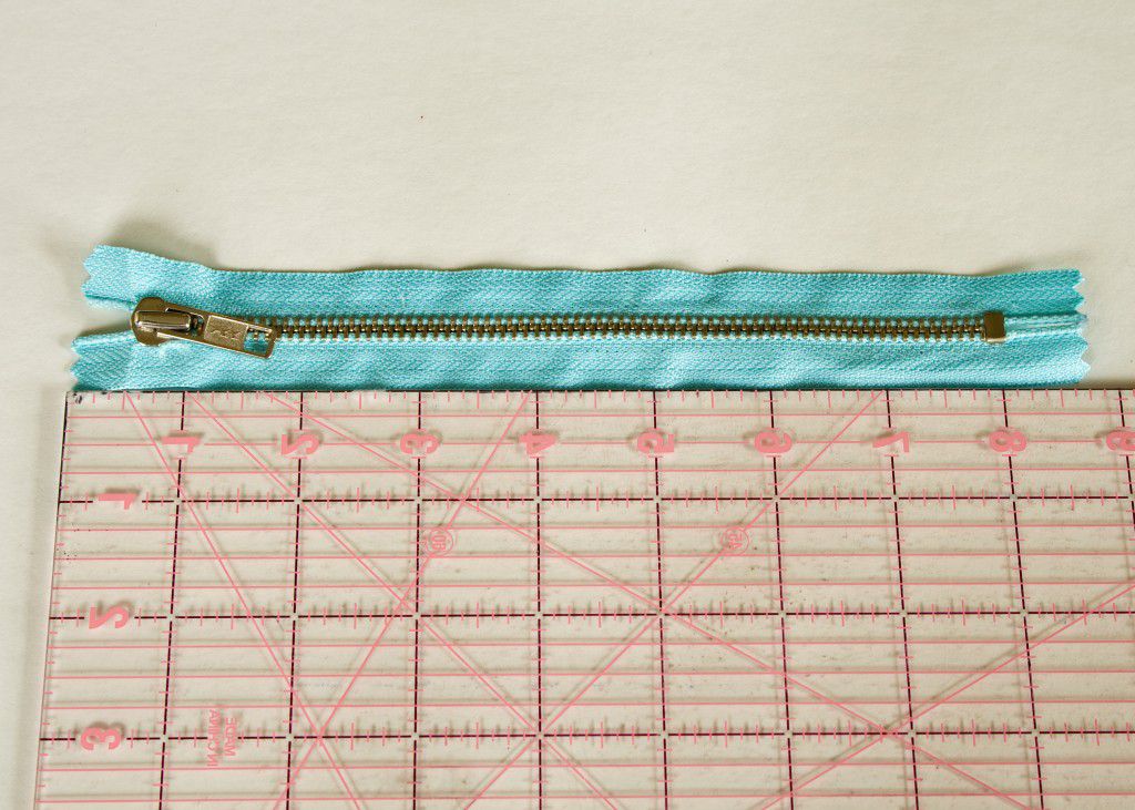 Understanding Zippers Sewing Parts Online Everything Sewing