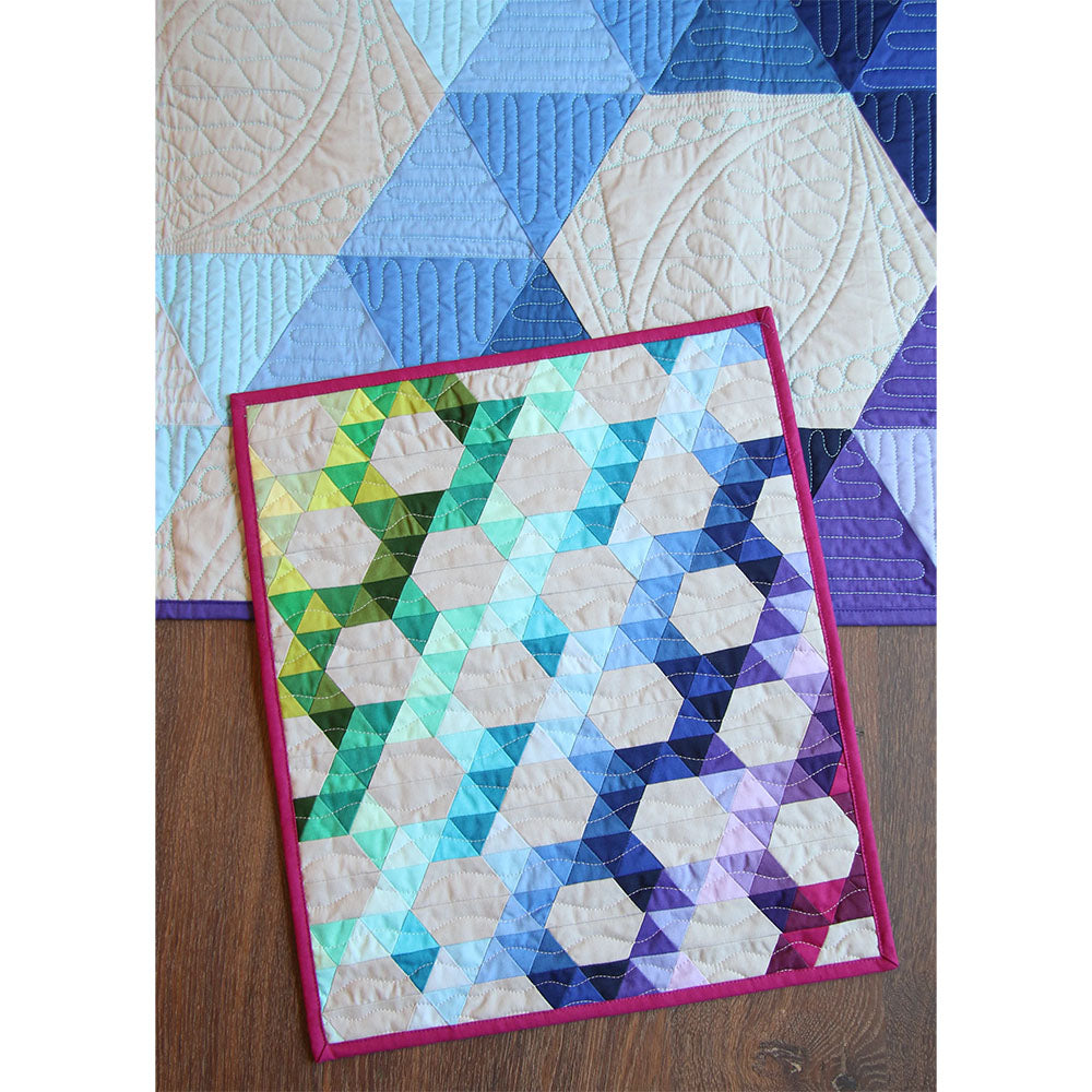 Mini Wynkoop Court Mini Quilt Pattern image # 104328