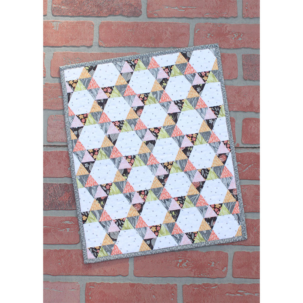 Mini Wynkoop Court Mini Quilt Pattern image # 104329