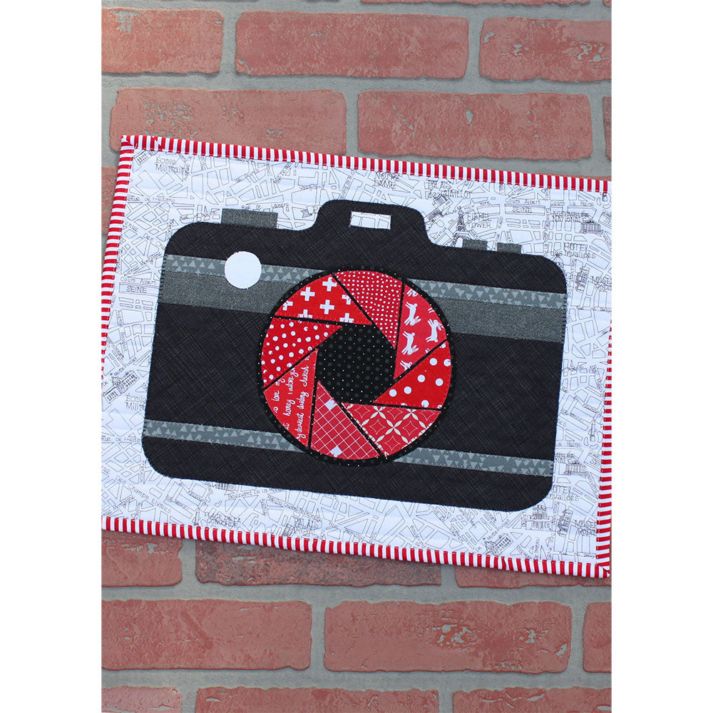 Mini Focus Freeway Mini Quilt Pattern image # 104107