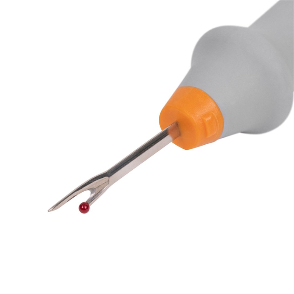 Fiskars Seam Ripper & Measuring Tape Set image # 98370