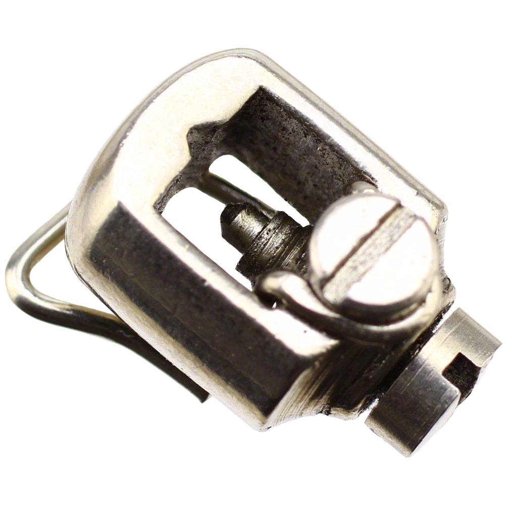 Needle Clamp w/ Screw, Singer #143328 image # 33226