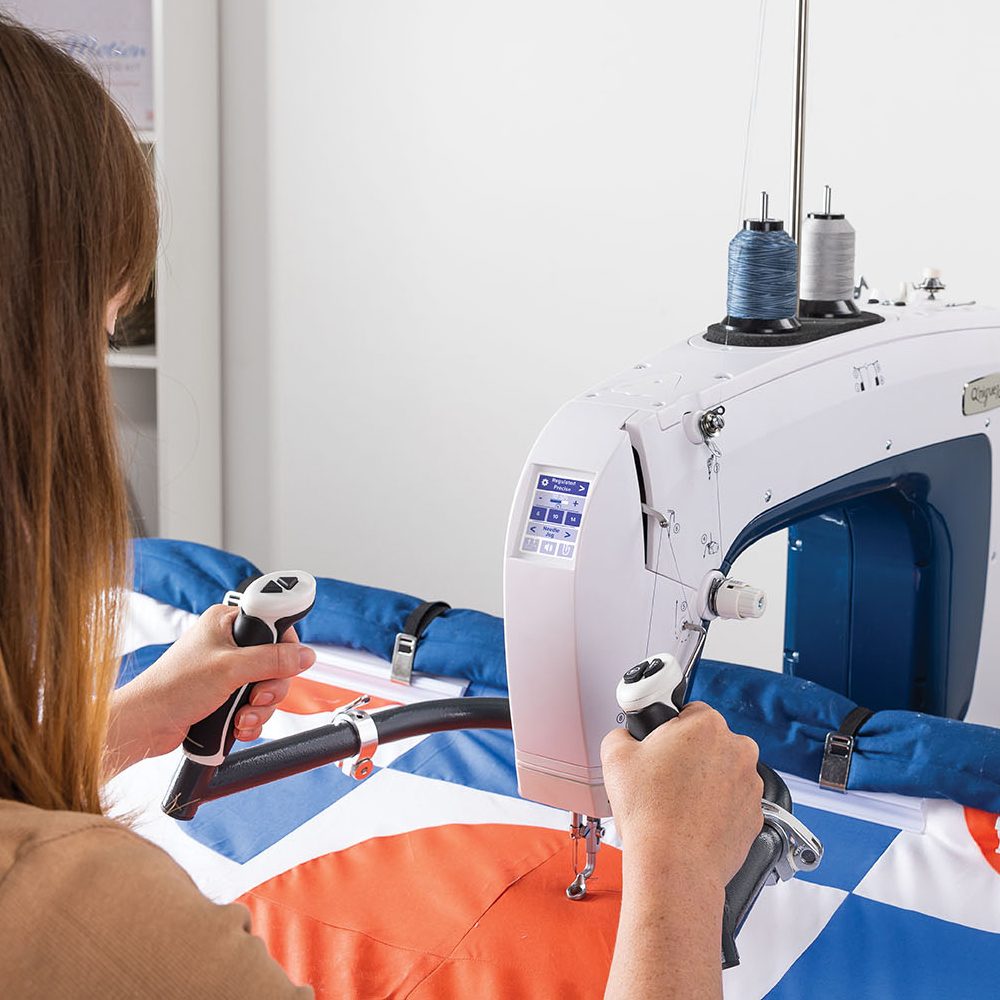 Q'nique 16X Longarm Quilting Machine, Grace Company image # 102889