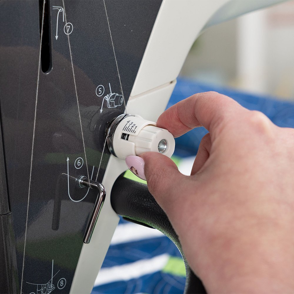 Q'nique 19X Elite Longarm Quilting Machine, Grace Company image # 99234