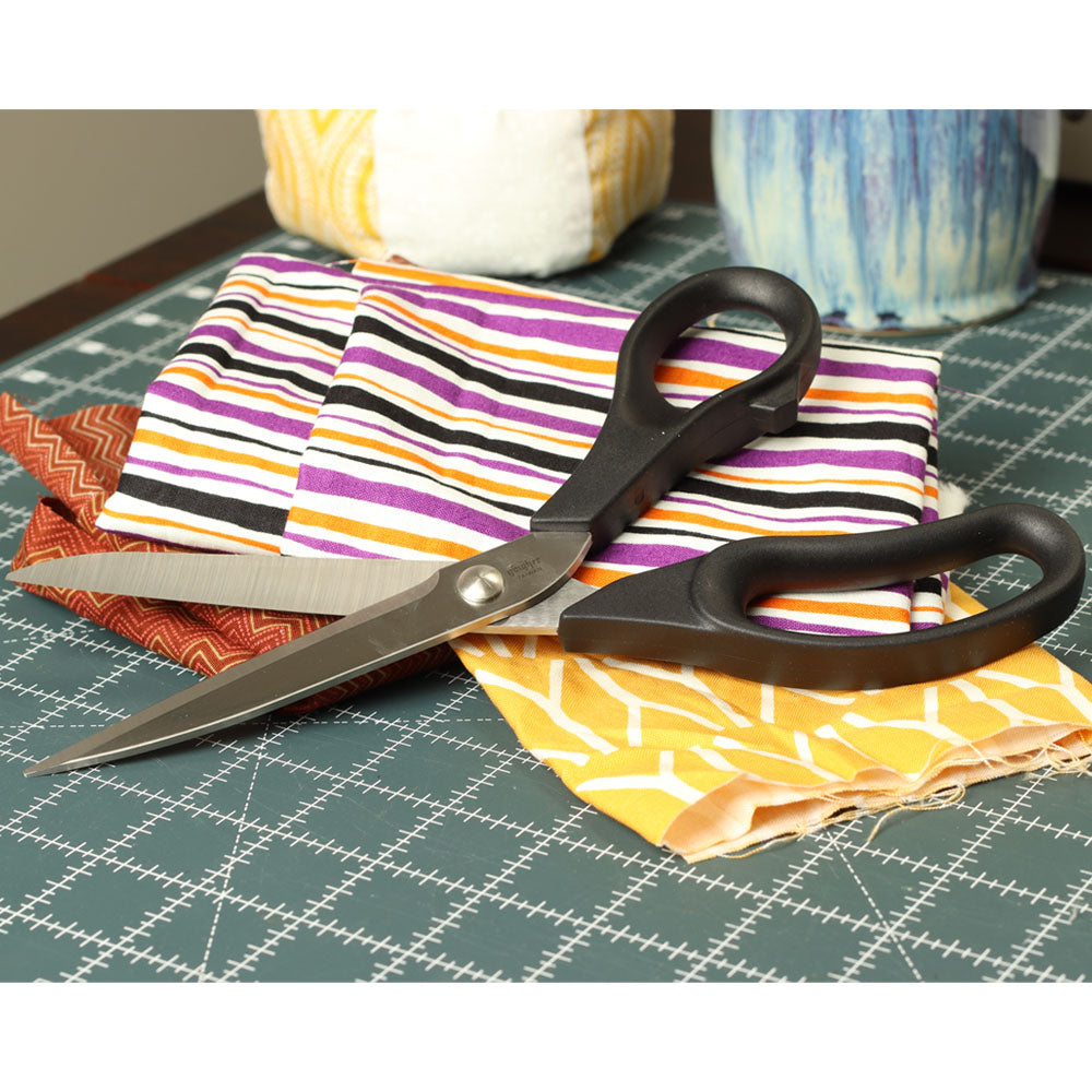 Gingher 9 inch Lightweight Bent Trimmers image # 81372