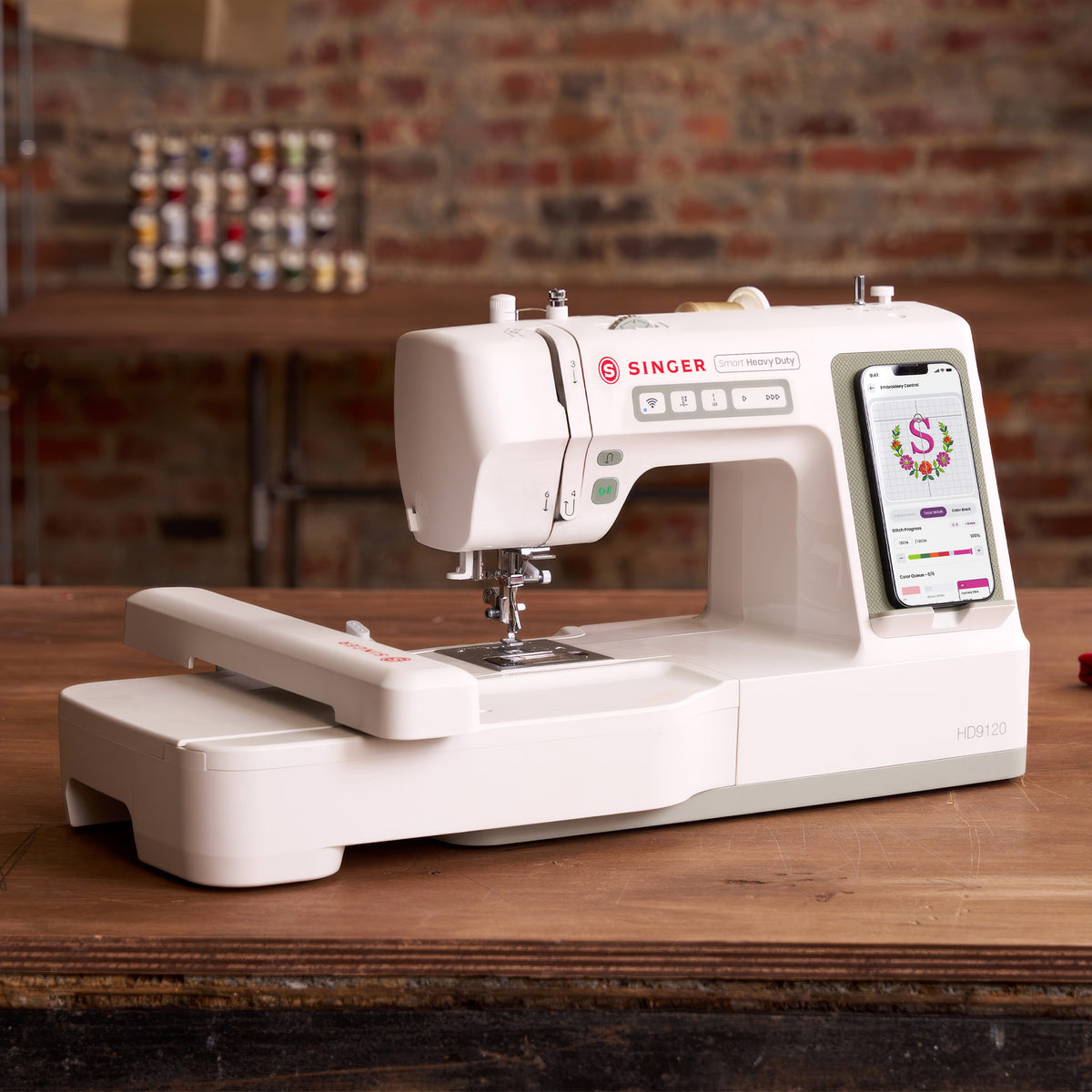 Singer 9120 Embroidery machine lifestyle image. 