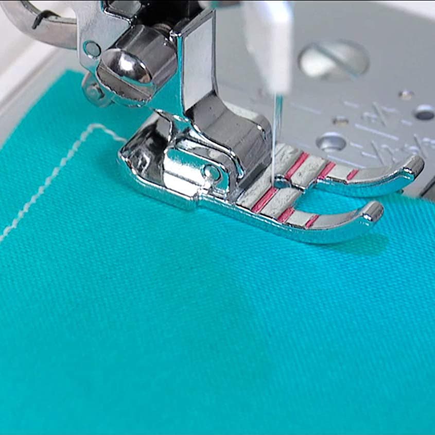 1/4" Quilting Foot, Singer #2500267.01 image # 93505