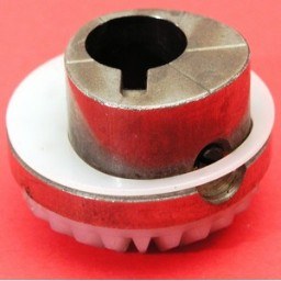 Arm Shaft Bevel Gear, Singer #353272 image # 7517