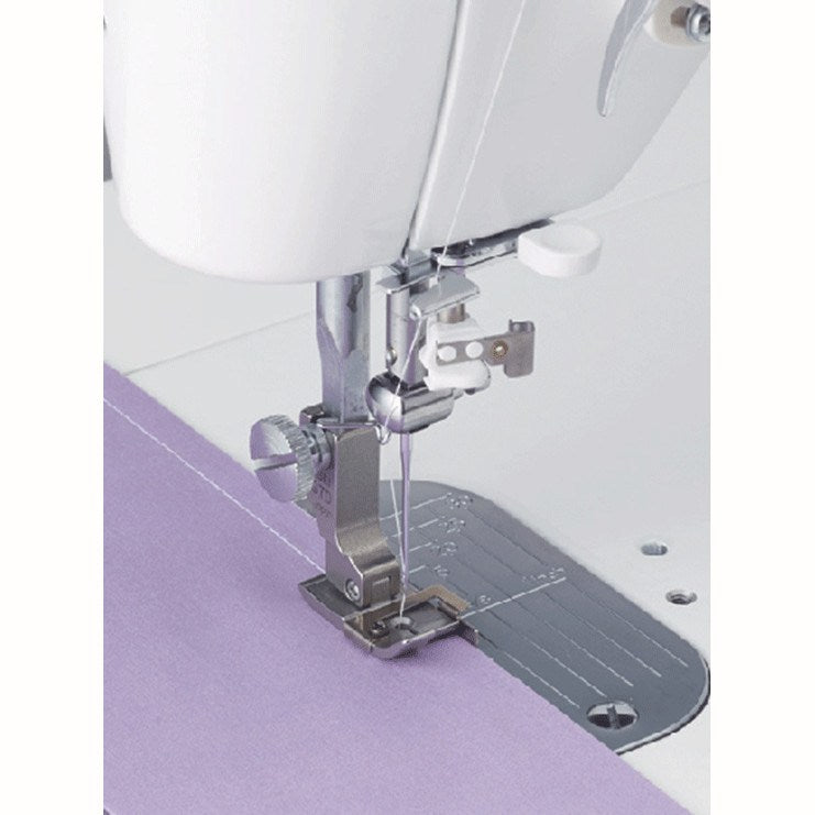 1/4in Presser Foot with Guide, Juki #40171428 image # 47068