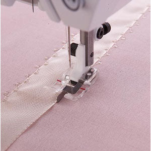 Clear B Edge/Joining Foot, Viking #4130584-45 image # 4877