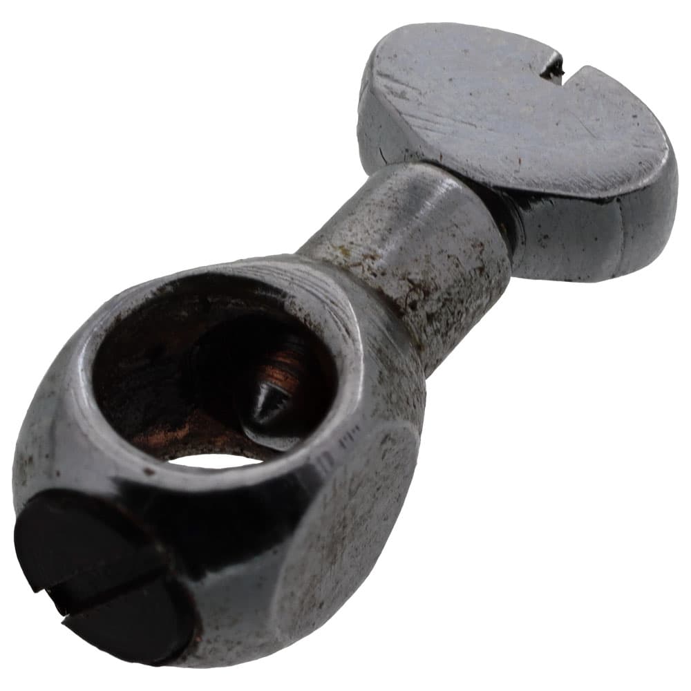 Needle Clamp with Screw, Singer #45285 image # 113646