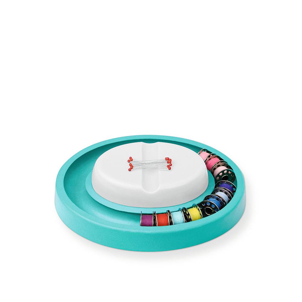 Prym Magnetic Pin Cushion with Bobbin Ring image # 89038