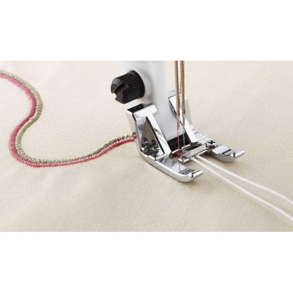 Twin Gimping Foot w/ Guide #920302096 image # 21866