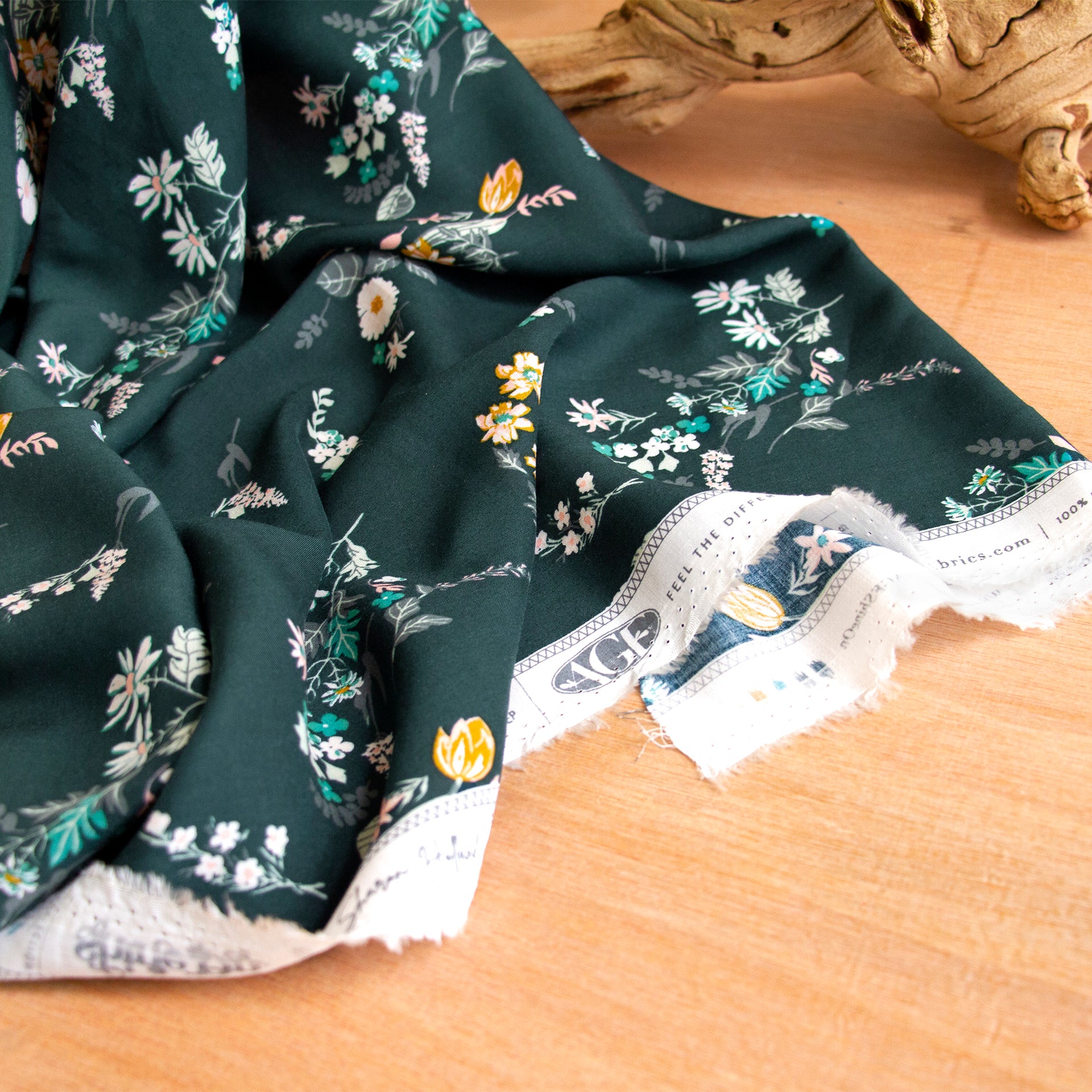 Intrinsic Deep Fabric in Rayon