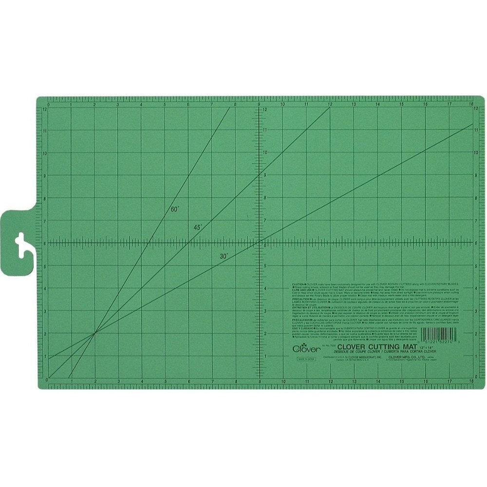 Cutting Mat, Clover (12" x 18") image # 87681