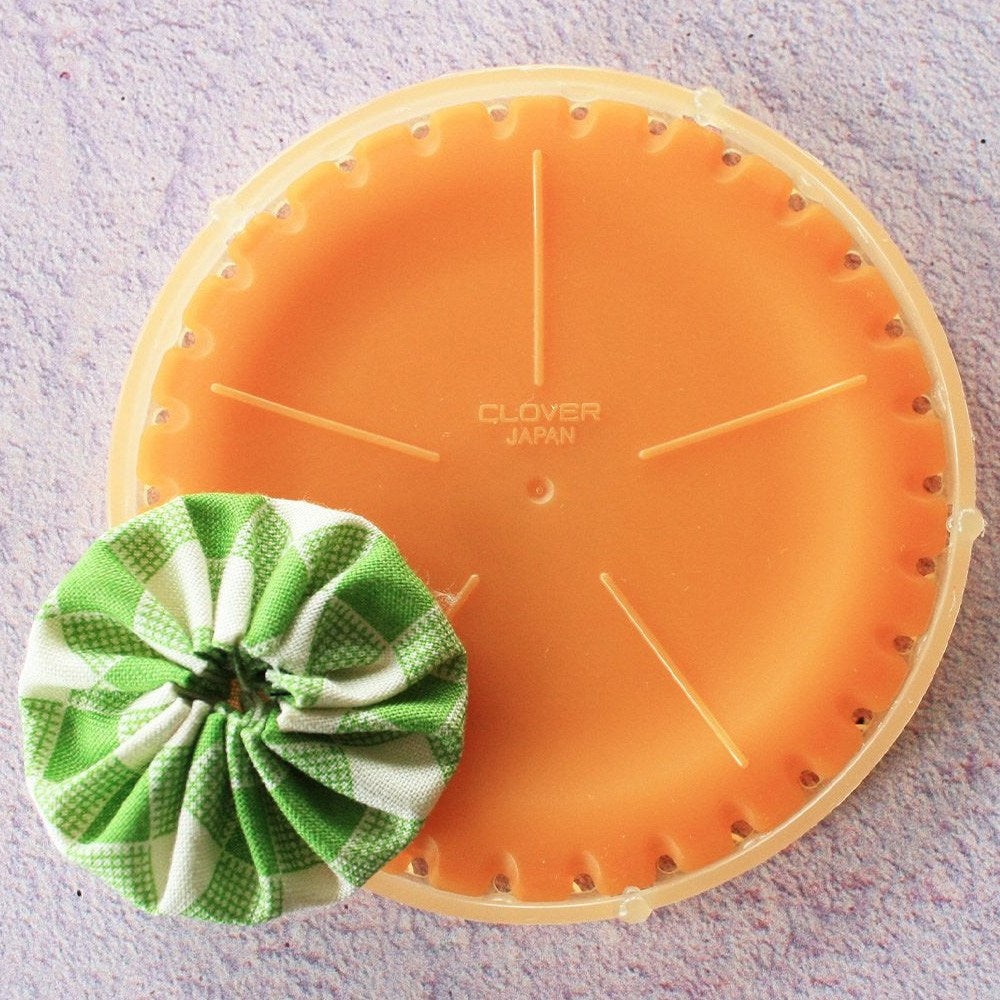 Quick YO-YO Maker, Large, Clover image # 86725