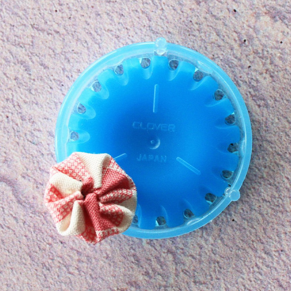 Quick YO-YO Maker, Extra Small, Clover image # 86730
