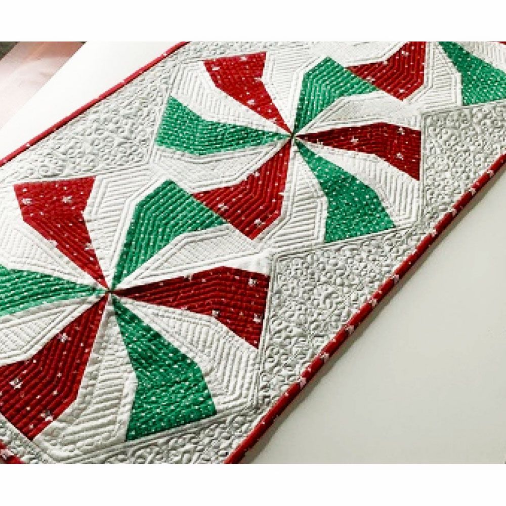 Peppermint Twist Table Runner Pattern, Cut Loose Press image # 97195
