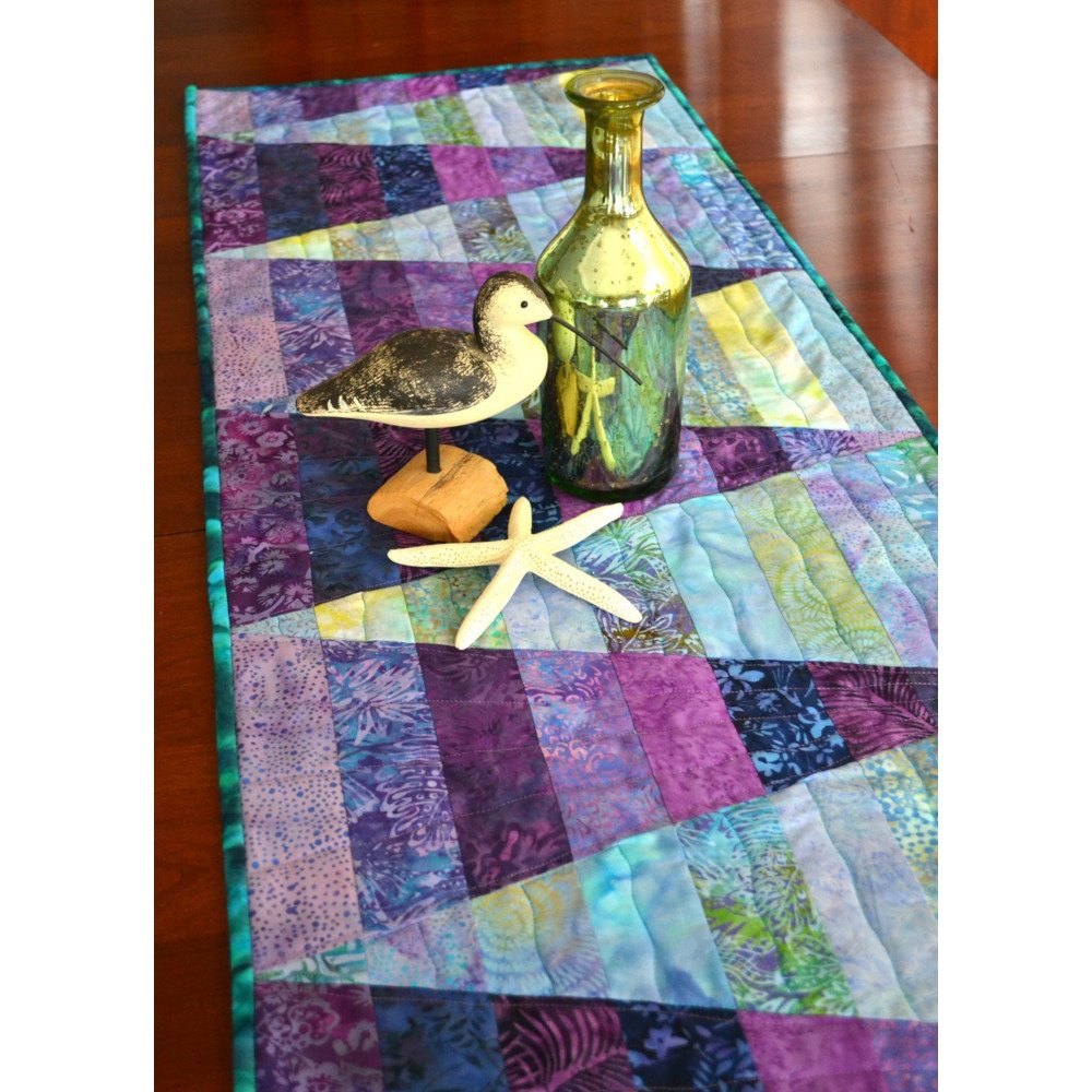 Table Treasure Table Runner Pattern image # 97407