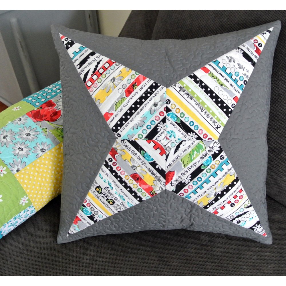 Selvage Star Pillow Pattern image # 98653