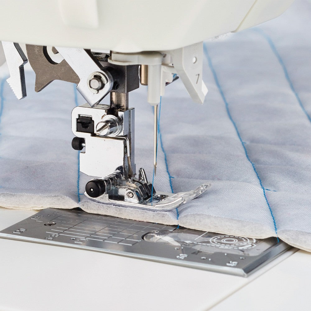 Juki Sayaka DX-3000QVP Computerized Sewing and Quilting Machine image # 98708