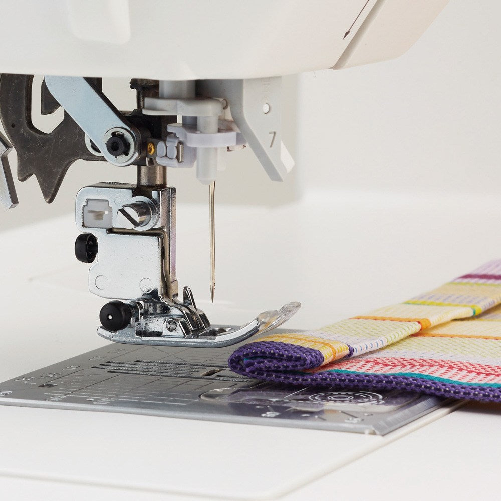 Juki Sayaka DX-3000QVP Computerized Sewing and Quilting Machine image # 98712