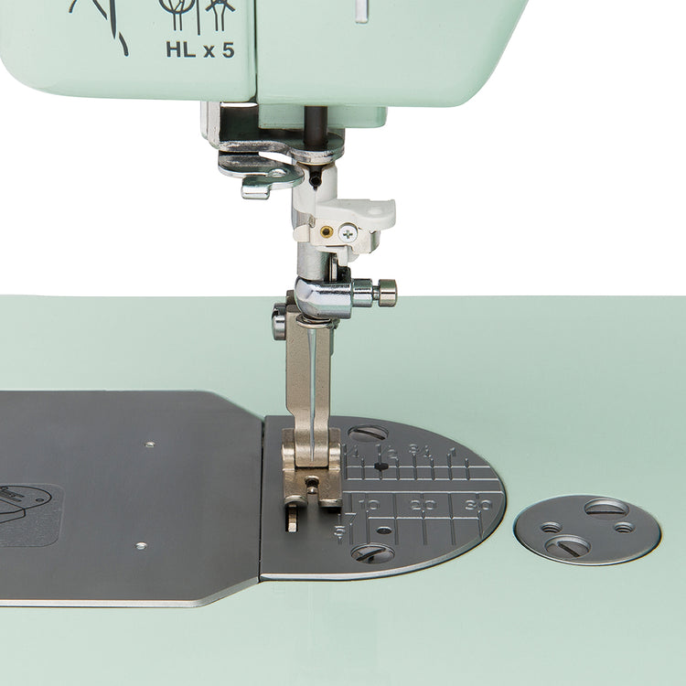 Elna Elnita ef1 Sewing & Quilting Machine image # 100430