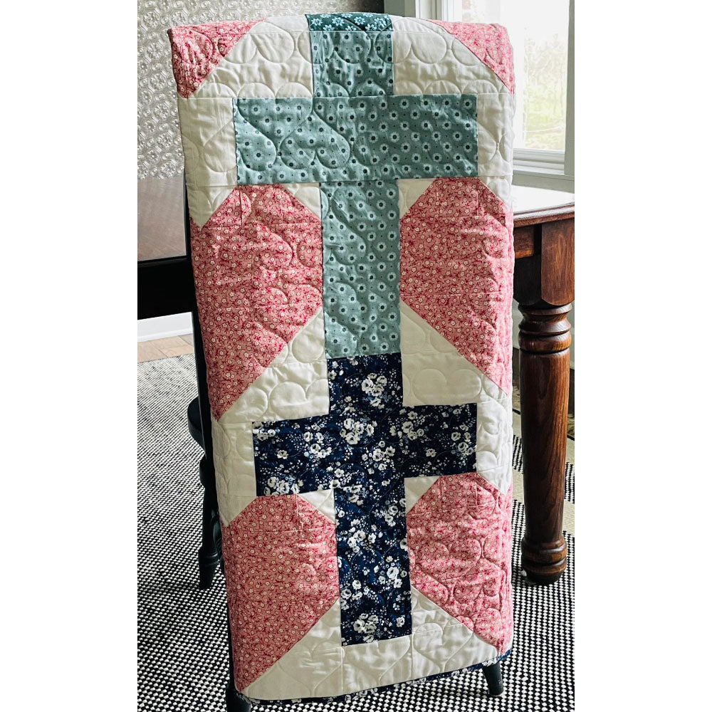 Yes He Loves Me Quilt Pattern image # 123627