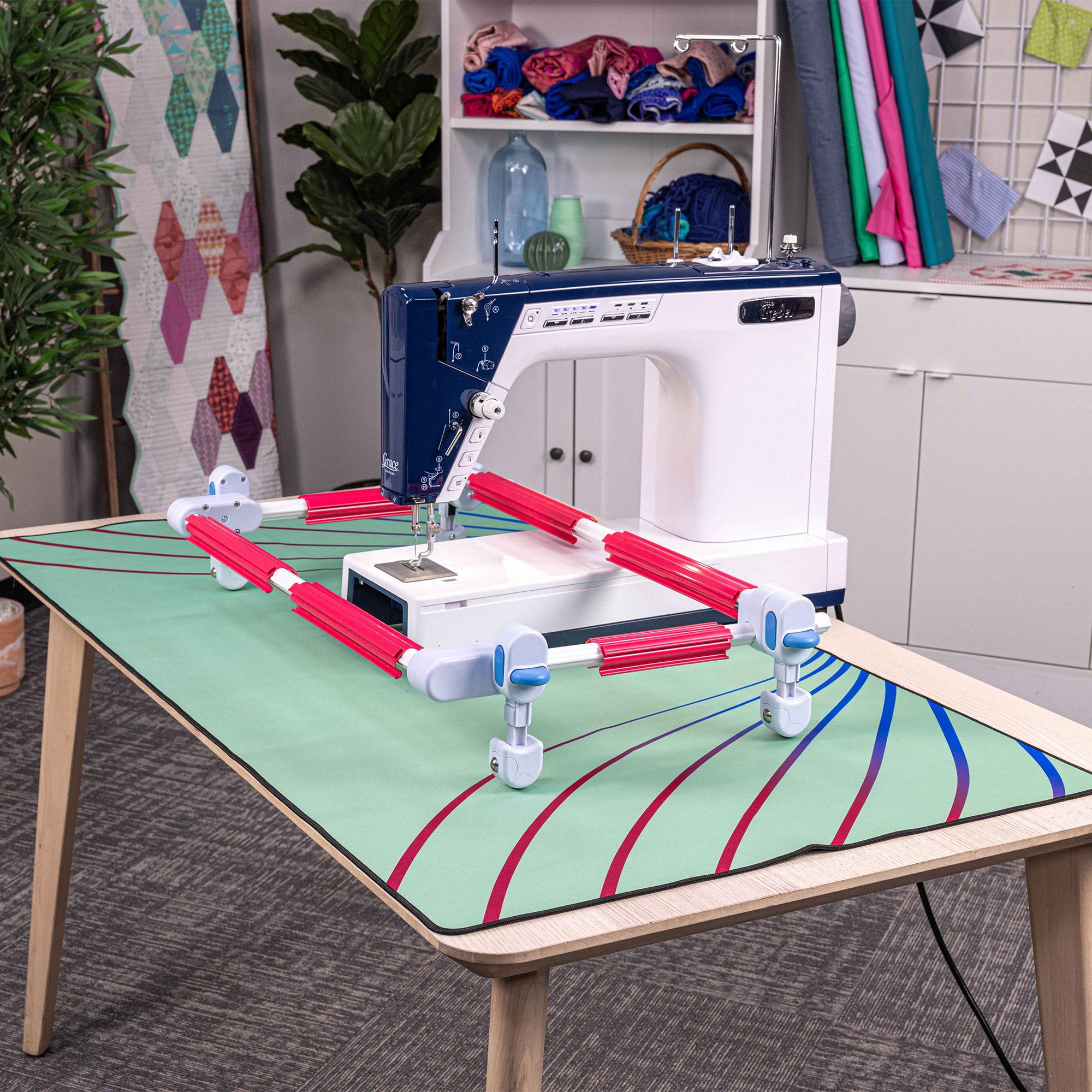 The Hummingbird Free Motion Hoop Frame