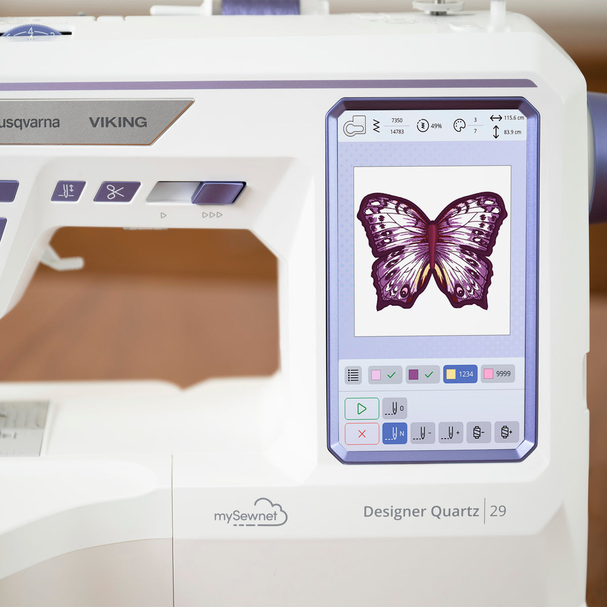 Designer Se Husqvarna Viking Designer Quartz 29 Sewing & Embroidery Machine