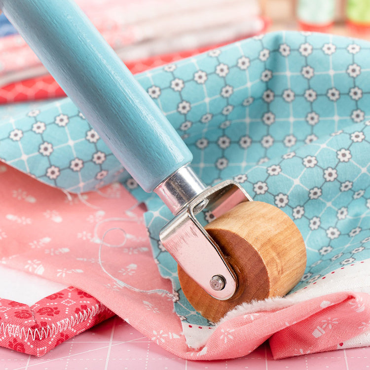 Quick Press Seam Roller by Lori Holt image # 64251