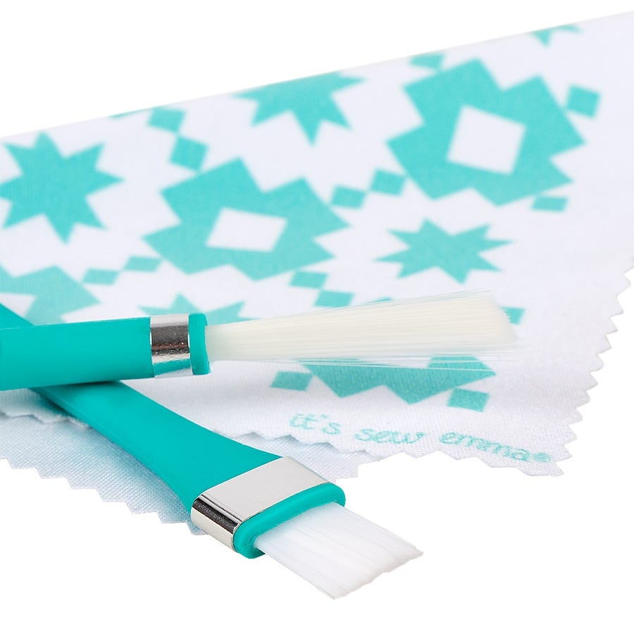 It's Sew Emma, Oh Sew Clean Brush and Cloth Set image # 63523