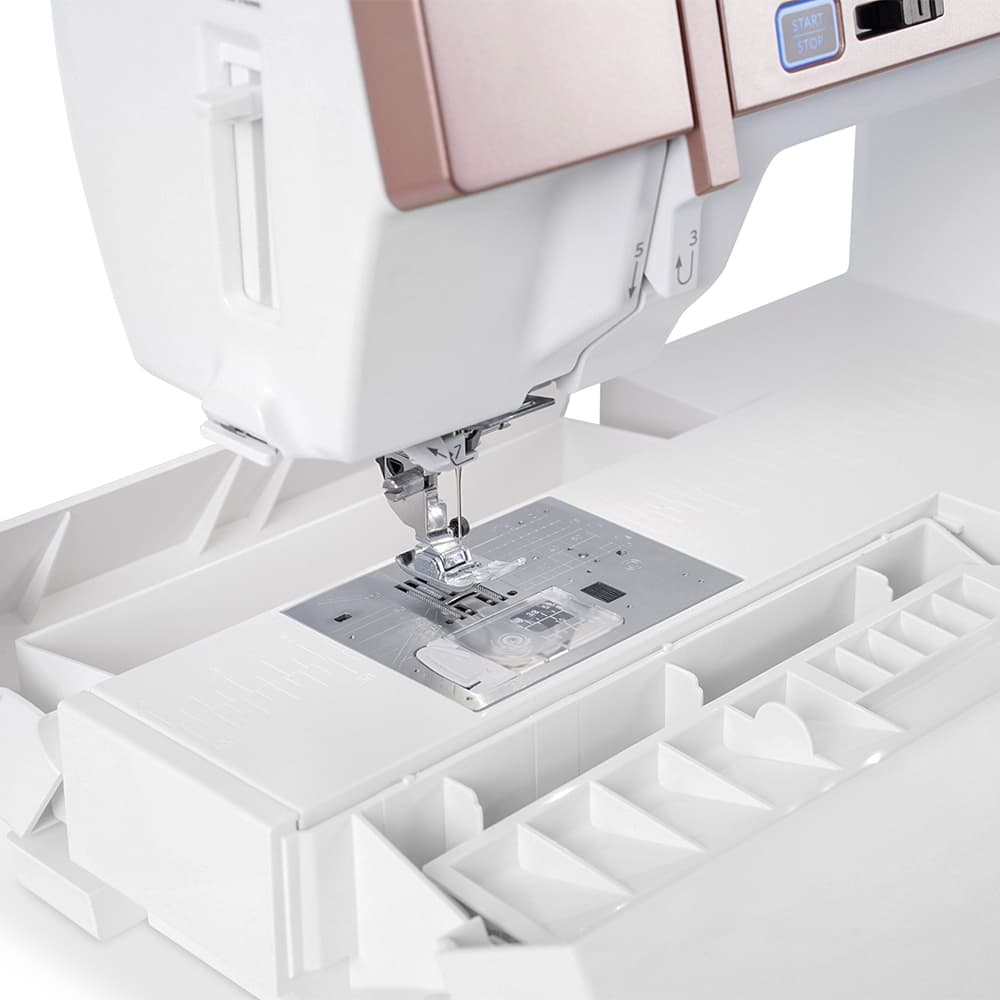 Janome Horizon Memory Craft 9410QC Computerized Sewing Machine image # 121839