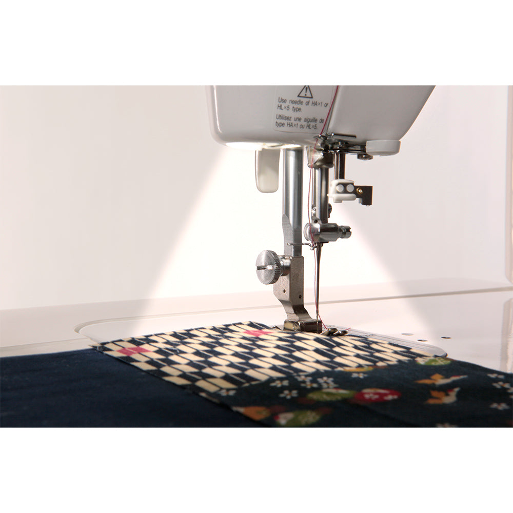 Juki TL-2000Qi Quilting Machine image # 72879