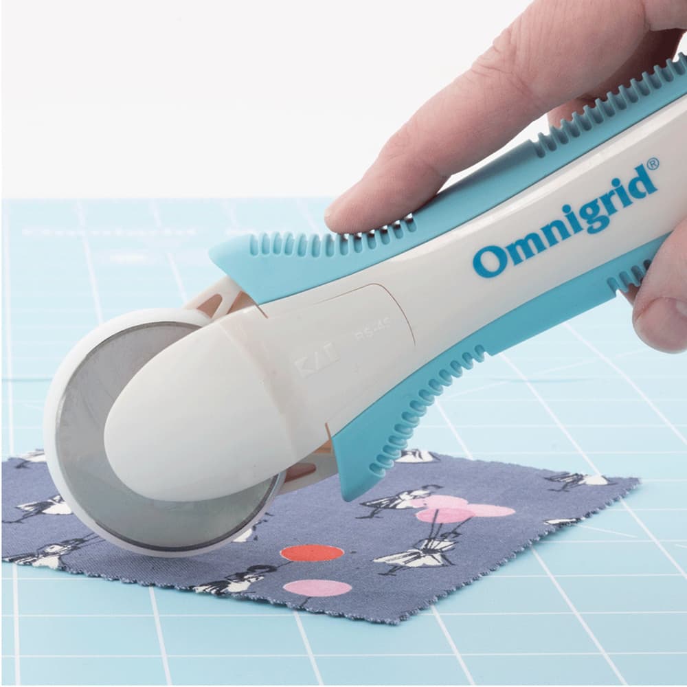 Omnigrid Compact Rotary Cutting Kit - 18in x 24in image # 87442