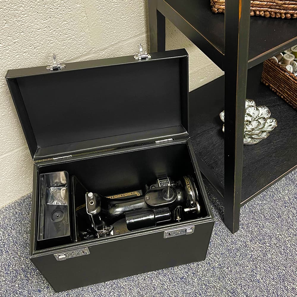 Singer 221 Case (Black) #P60221NS image # 87505