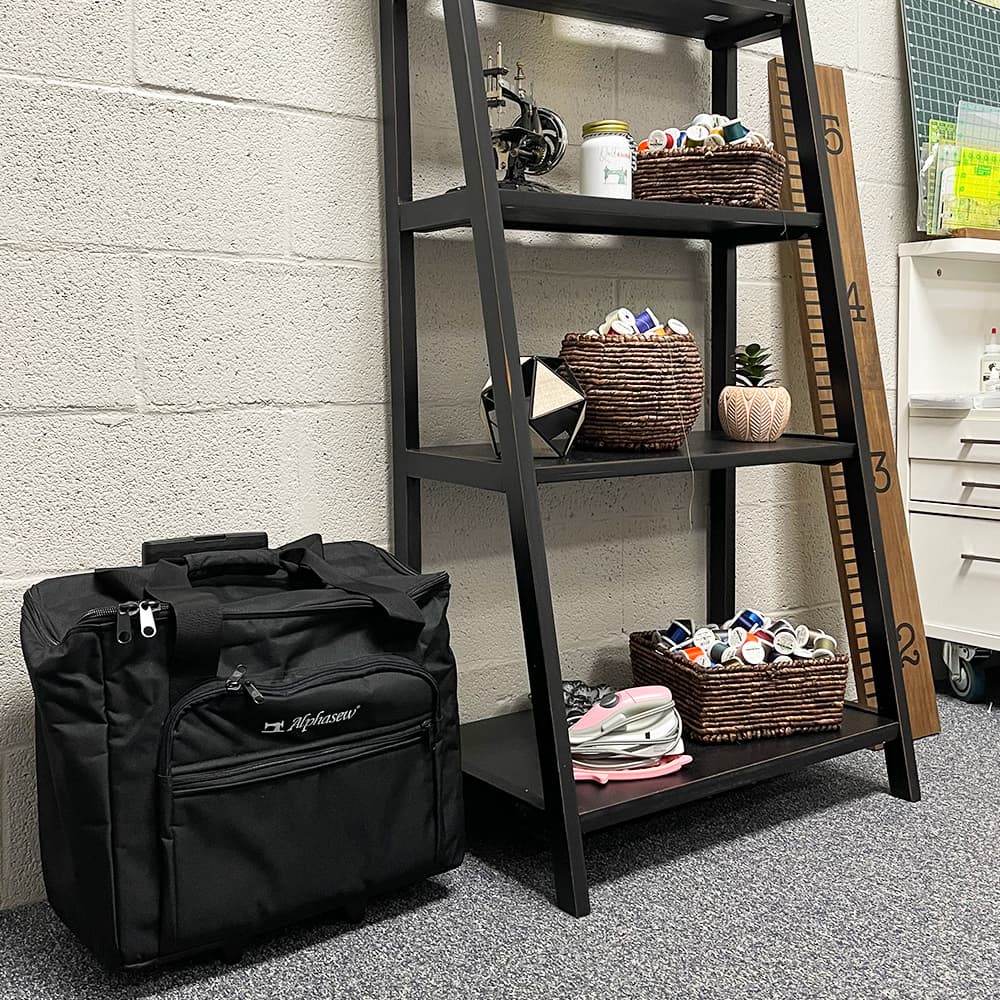 Free Arm Sewing Machine Wheeled Canvas Bag image # 89771