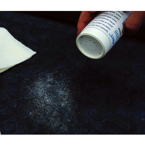 Quilters Select Free Fuse Powder with Dispenser (2oz)