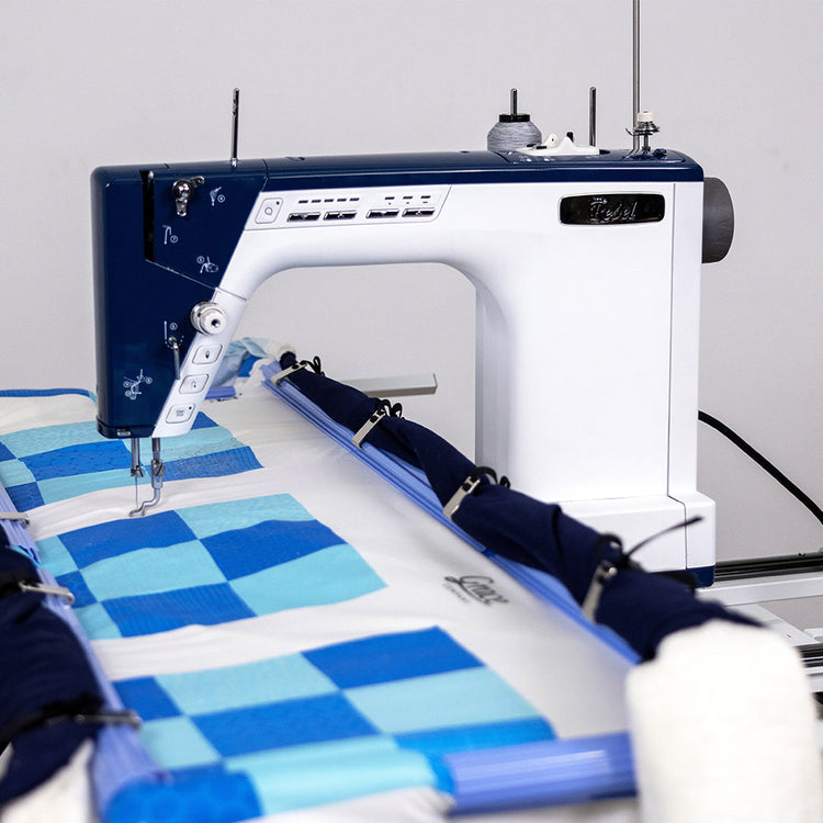 Q'nique 13 Little Rebel Sewing Machine image # 116651