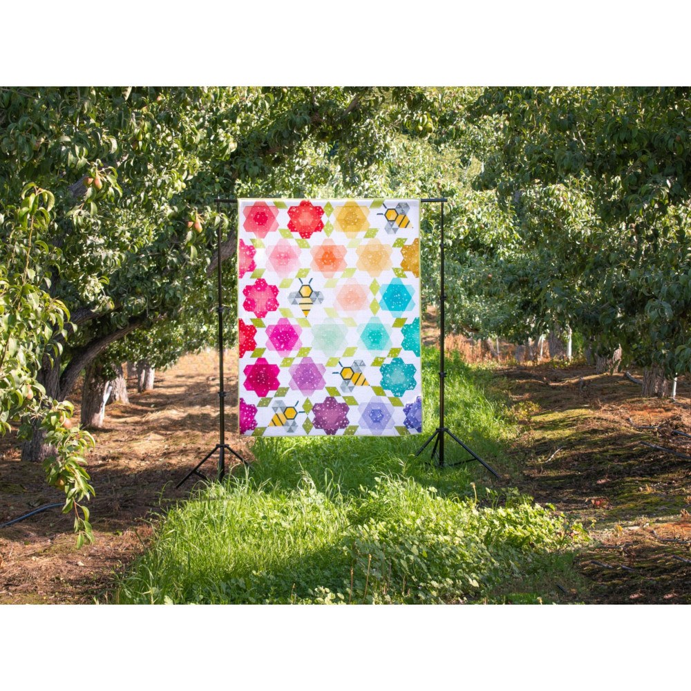 Bumblebee Blossoms Quilt Pattern image # 58320