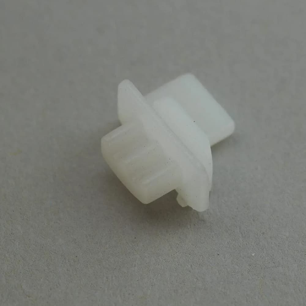 Thread Hook Slider, Babylock #XC7944050 image # 100849