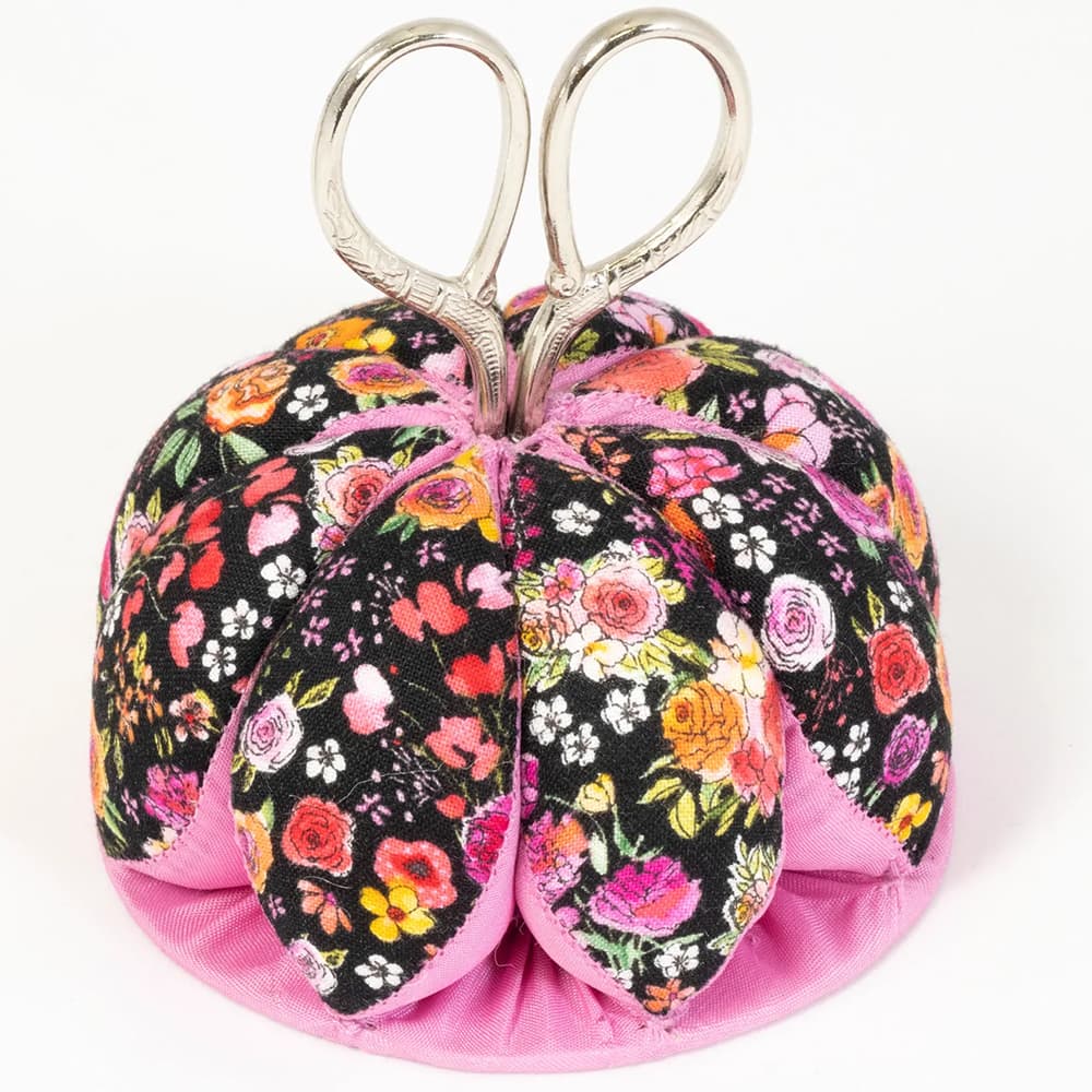 Dritz Floral Pincushion with Scissors image # 100637
